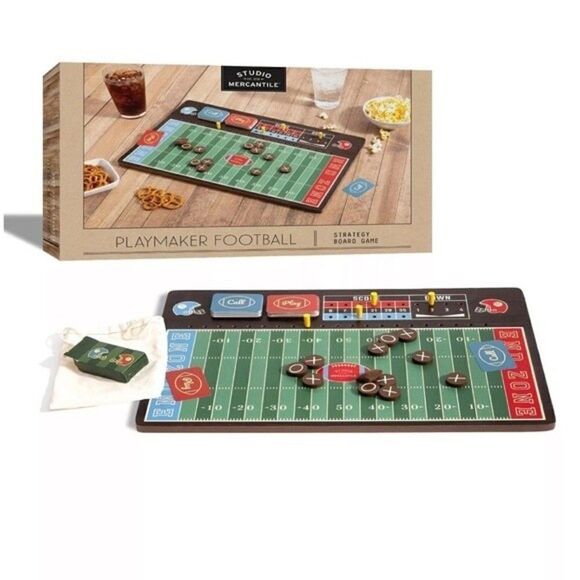 STUDIO MERCANTILE Football Playmaker Strategy Board Game Set - Picture 1 of 7